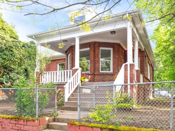 8440 N Swenson St, Portland, OR 97203