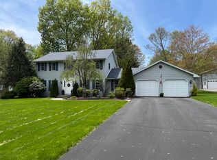 36 N Lehigh St, Shavertown, PA 18708