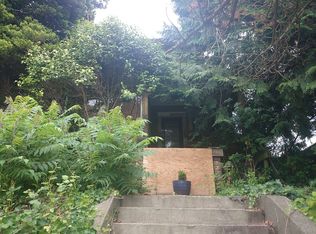 2220 47th Ave SW, Seattle, WA 98116