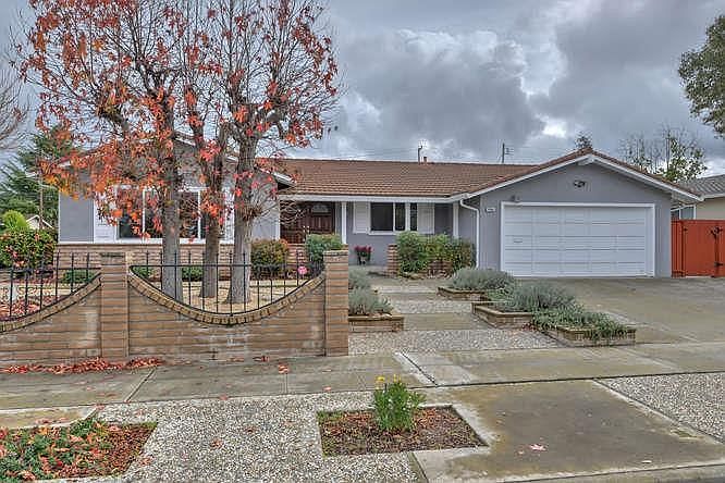 1st image of 6386 Mojave Dr