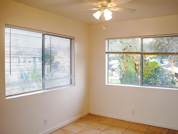 5th image of 236 N 2nd St APT 4