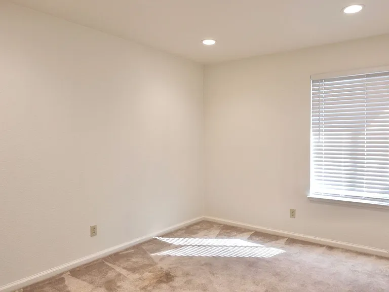 4378 Conejo Dr — Photo 36