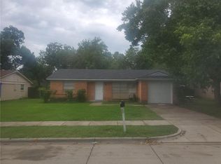 2012 Ruth St, Arlington, TX 76010