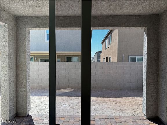 4th image of 8335 Meridian Ridge Ave