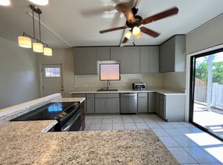 92-526 Pilipono St #C, Kapolei, HI 96707