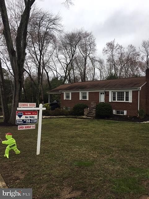 1st image of 4100 Woodley Dr