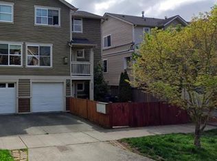 8556 Stone Ave N, Seattle, WA 98103