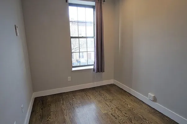 Rented by Lofts and Flats LLC | media 10