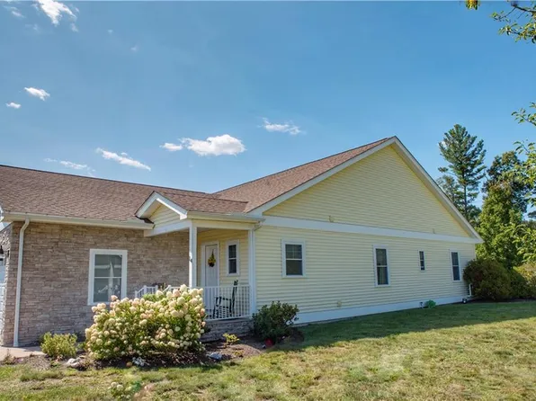 14 Bella Vista Cir, Glocester, RI 02814
