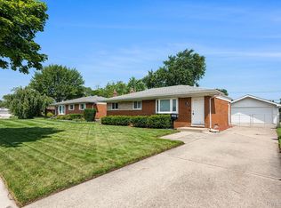 12837 Pomona Dr, Sterling Heights, MI 48312