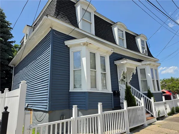 25 Seabury St, Providence, RI 02907