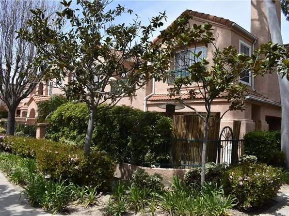 1316 Lost Point Ln, Oxnard, CA 93030