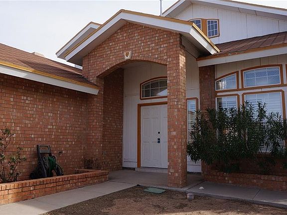 2nd image of 1424 Plaza Fatima Ct