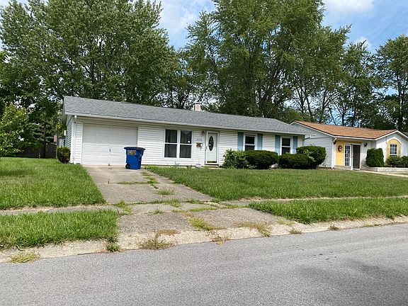 3rd image of 2114 S Fairfield Dr