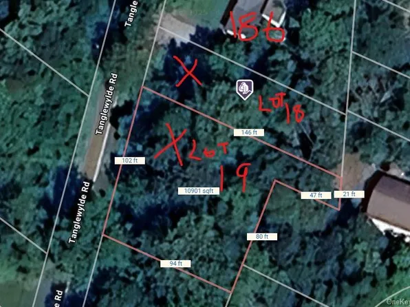 Lot 18 & 19 Tanglewylde Road, Lake Peekskill, NY 10537