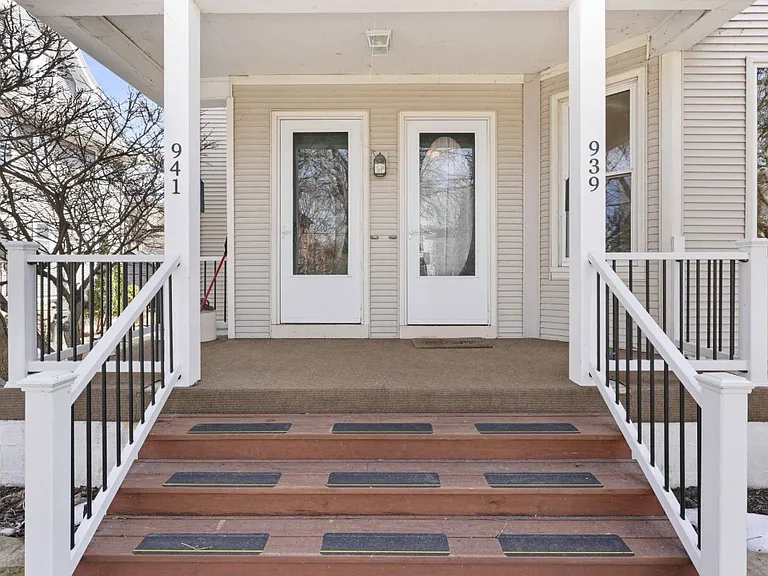 939 Spaight St — Photo 1