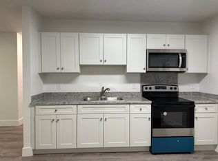 112 NW 2nd Ave #112A, Hallandale, FL 33009