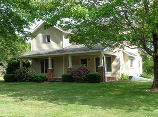 25 Carlisle Rd, Transfer, PA 16154