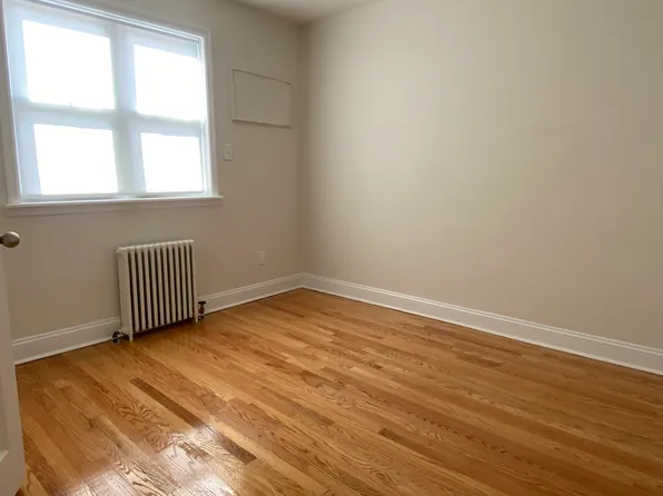 65-23 223rd Place image 7 of 9