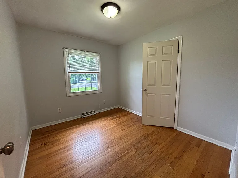 2522 Scotch Hill Rd — Photo 5