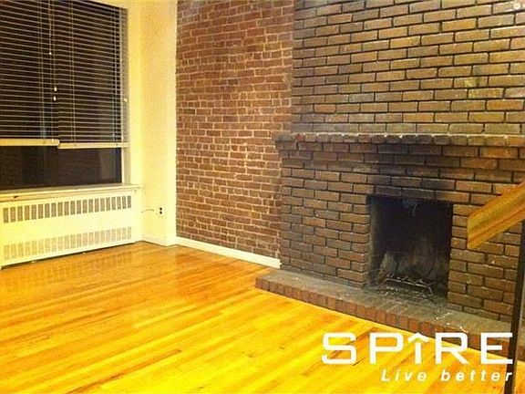 2nd image of 161 W 73rd St APT 3