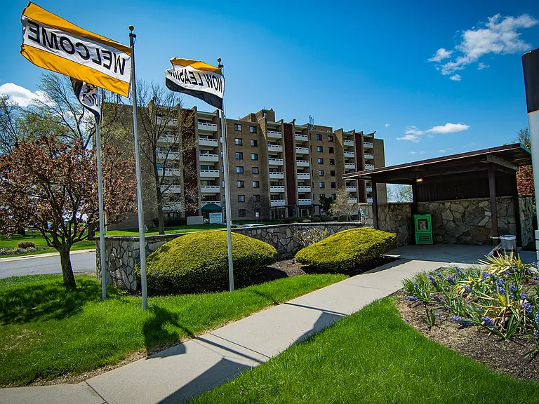Carriage Park Apartments Covered Bus Stop