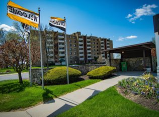 Carriage Park Apartments, Pittsburgh, PA 15220
