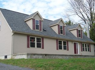 223 School House Rd, Saint Thomas, PA 17252