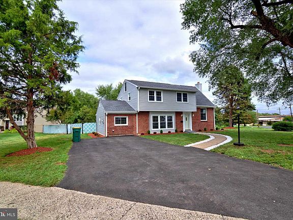 5th image of 2137 Shetland Dr