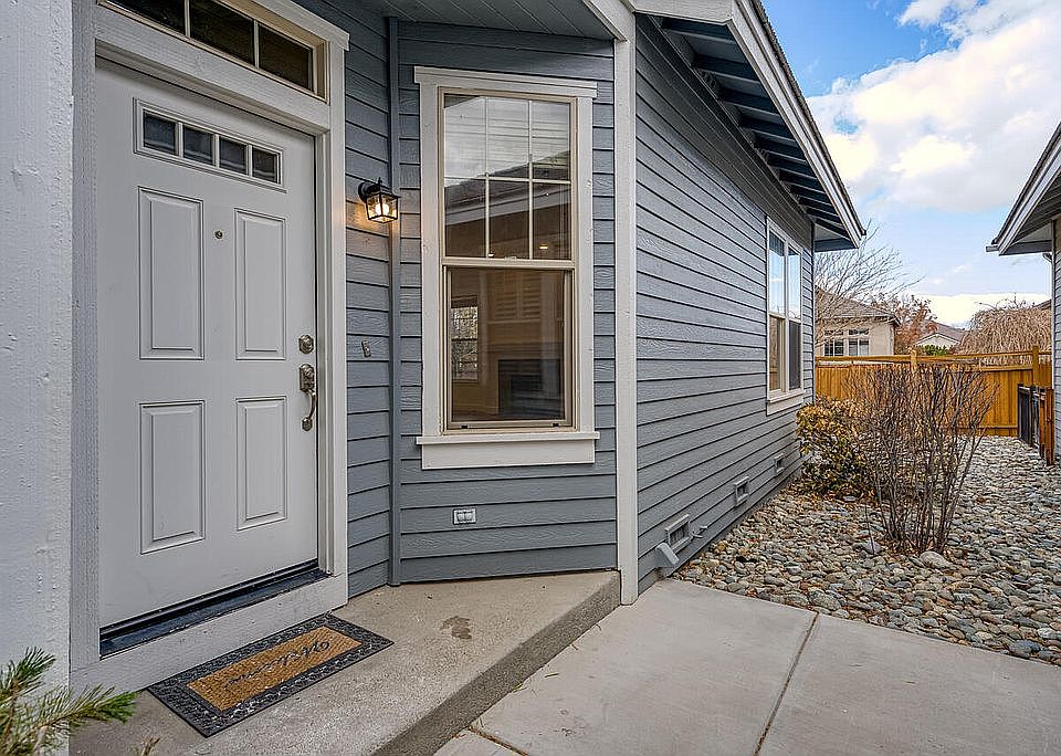 1st image of 6686 Aston Cir