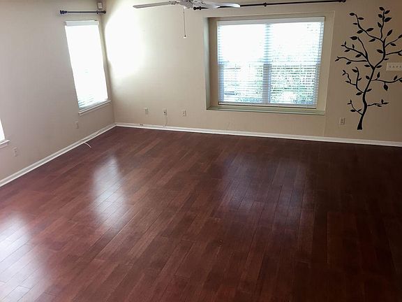 4th image of 1106 Shoal Creek Trl