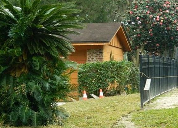 5th image of 6942 Whispering Oaks Cir