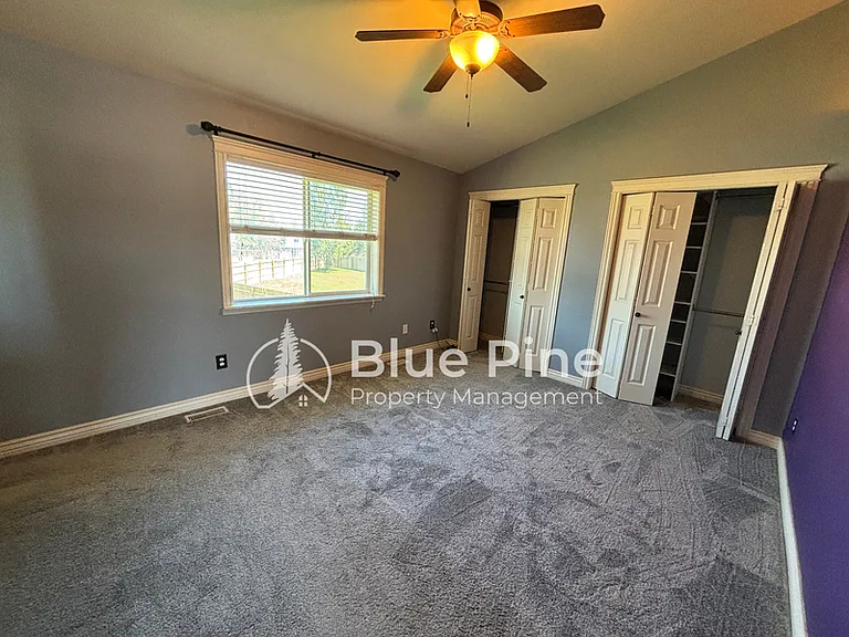 4333 High Desert Dr — Photo 13