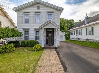 21 Hillside Ave, New Hartford, NY 13413