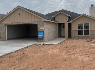 1904 Durham Ave, Wolfforth, TX 79382