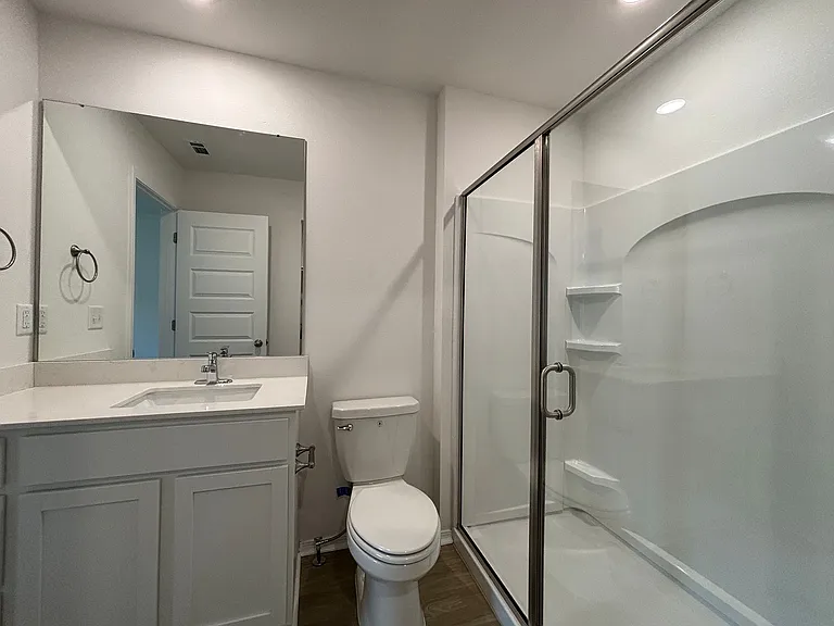 145 Stone Canyon Dr — Photo 2