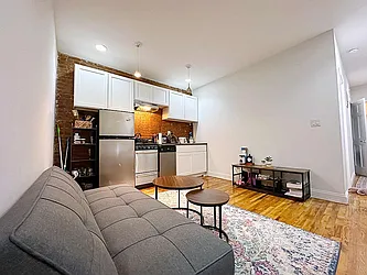 Rented by Living New York