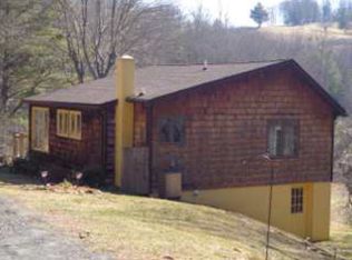 807 Quail Hollow Rd, Jefferson, NC 28640