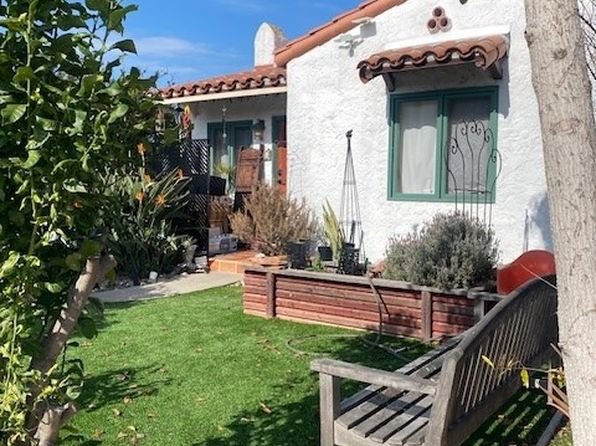 142 Avenida Granada