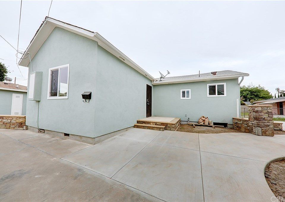1st image of 7168 Kuhl Dr