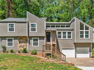 3957 Viewpoint Ct, Marietta, GA 30066