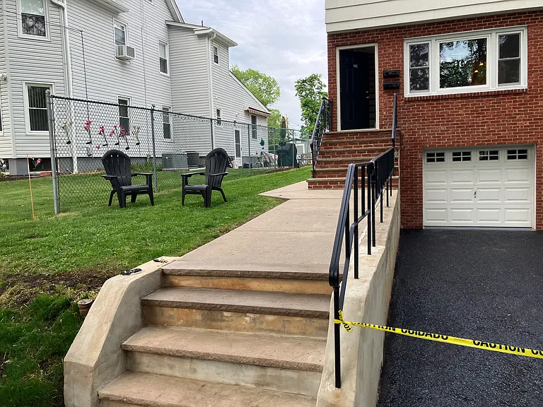 146 North Ave — Photo 18