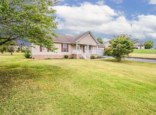 107 Red Barn Way, Cave City, KY 42127