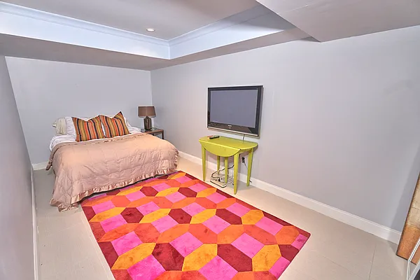 Sold by Harlem Lofts | media 38