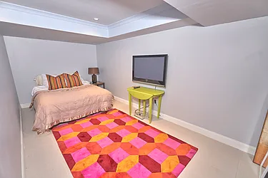 Sold by Harlem Lofts