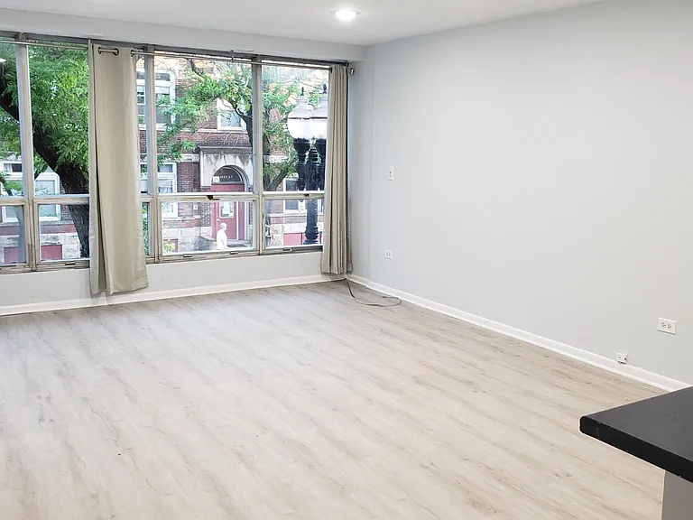 1062 W Taylor St #2F — Photo 2
