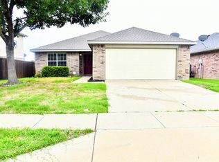 5760 Mountain Stream Trl, Fort Worth, TX 76244