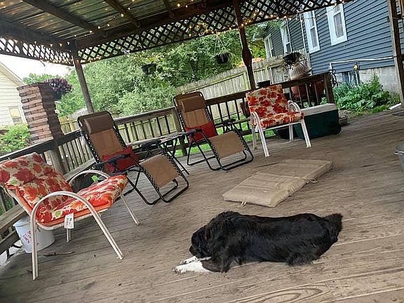 Covered side patio