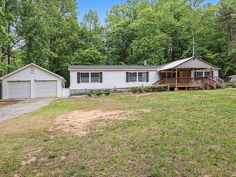1st image of 2822 Carver Rd