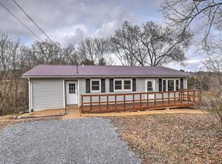 110 Ridgeview Dr, Mosheim, TN 37818
